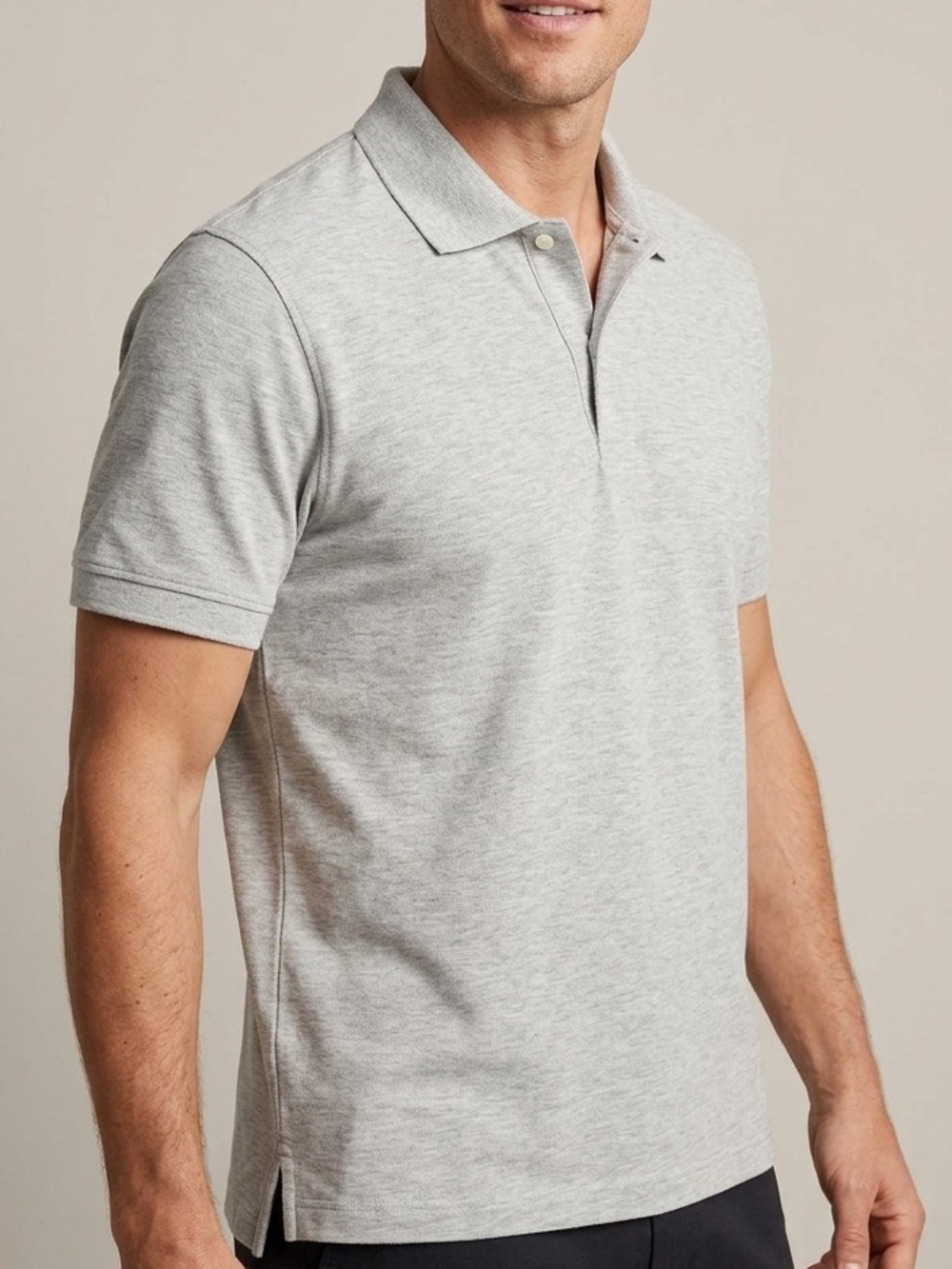 Uniqlo Men's Light Gray Polo Shirt